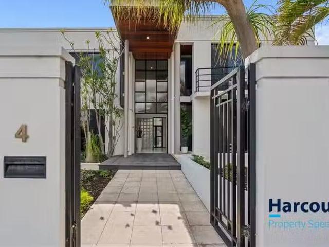 House for rent in Como, City of South Perth