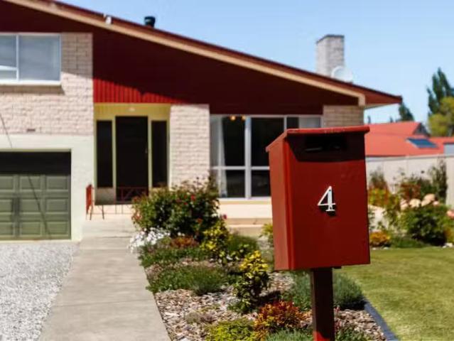 House for sale in Otakou