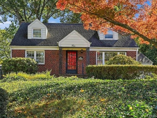 House for sale in East Northport, Town of Huntington