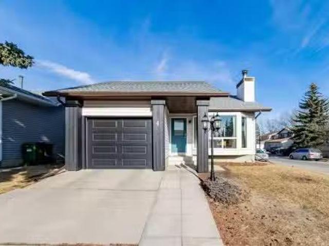 House for sale in Northwest, Alberta