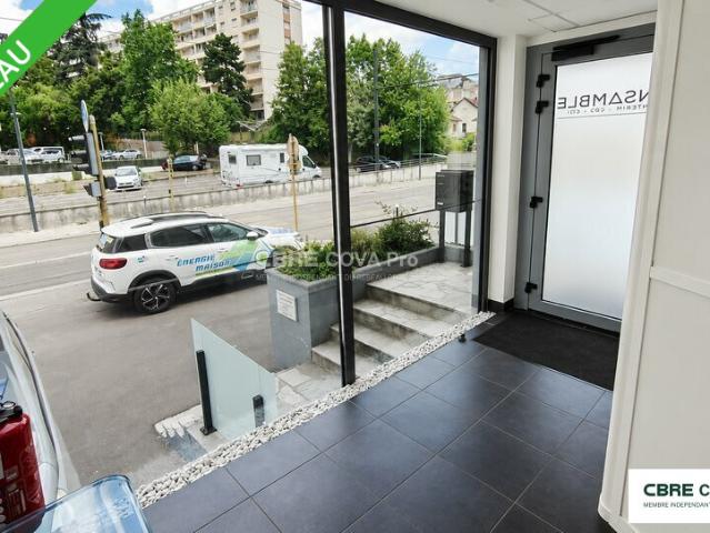 Local Commercial vente à Besançon