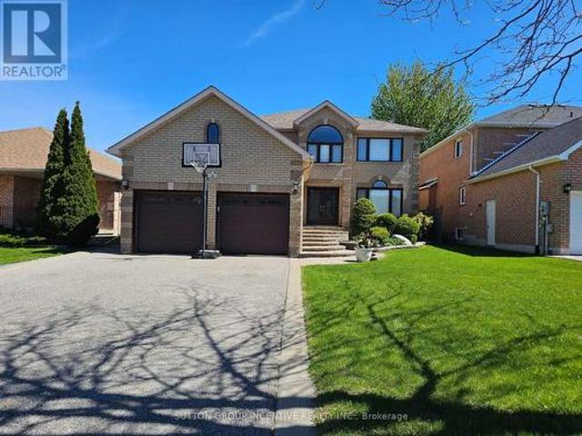 House for sale in Barrie, Ontario