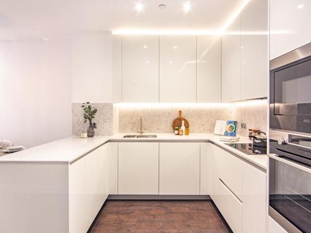 House for rent in Nine Elms, Greater London