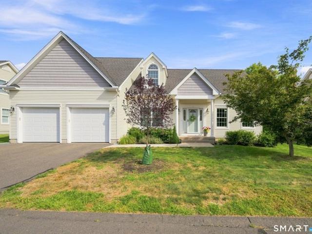 Condo for sale in Suffield, Connecticut