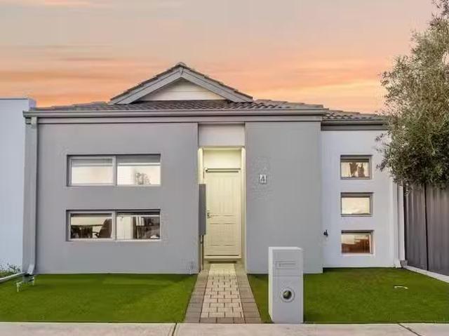 House for rent in Caversham, Western Australia