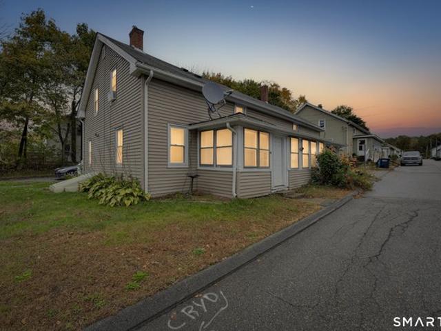 House for sale in Attawaugan, Killingly