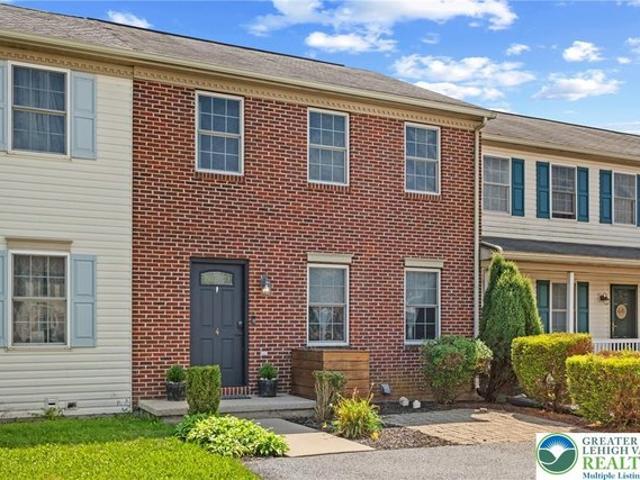 Townhouse for sale in Lebanon, Pennsylvania