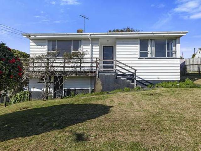 House for sale in Hillsborough, Taranaki