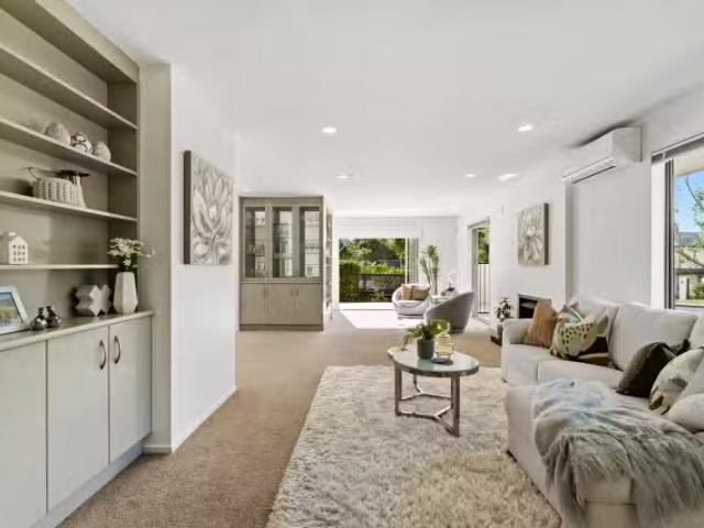 House for sale in Auckland, Oroua County