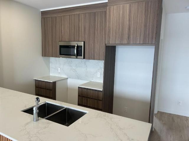 Apartment for rent in Vimont, Quebec