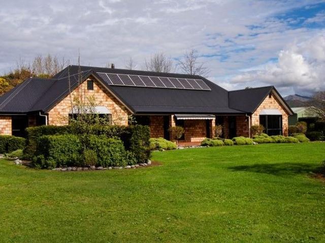 Property for rent in Wairau Valley, Marlborough