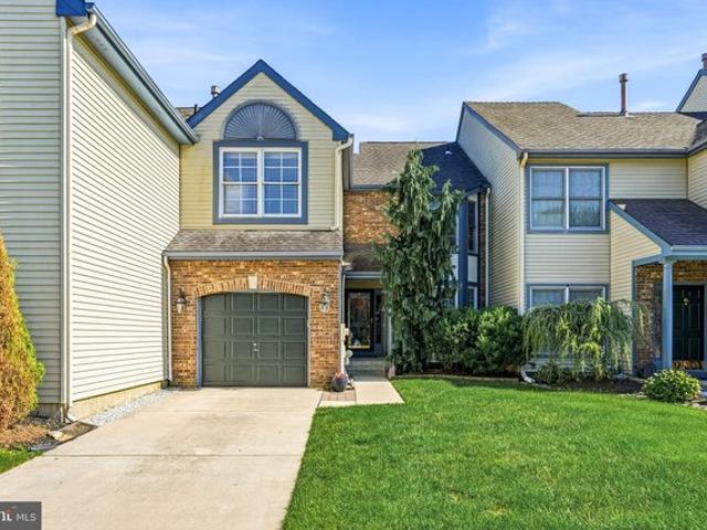 Townhouse for sale in Medford, New Jersey