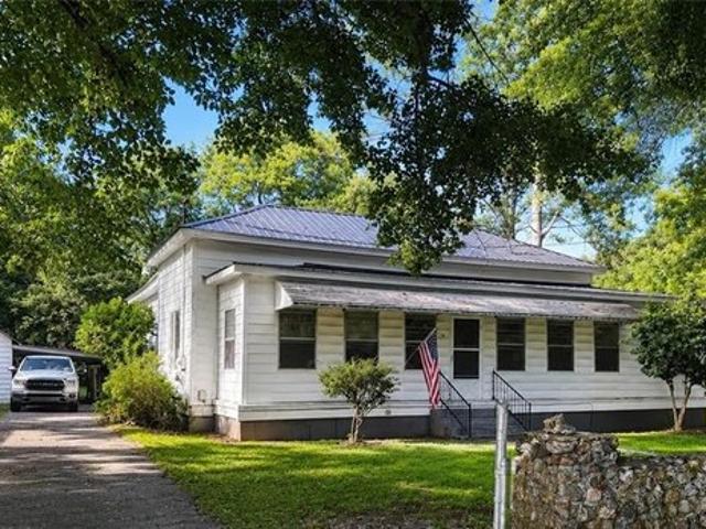 House for sale in Armuchee, Georgia