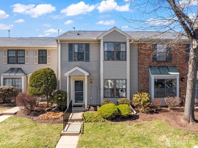 Townhouse for sale in Franklin, New Jersey