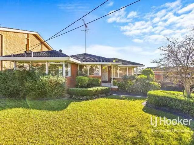 House for rent in Greystanes