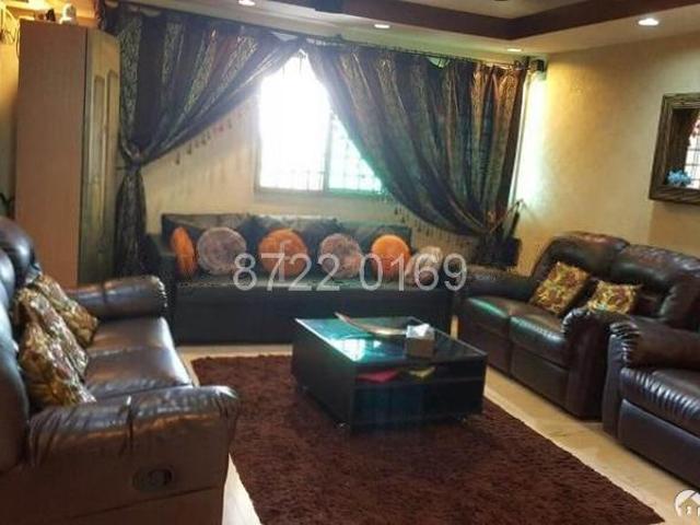 Apartment for sale in Tanglin Road