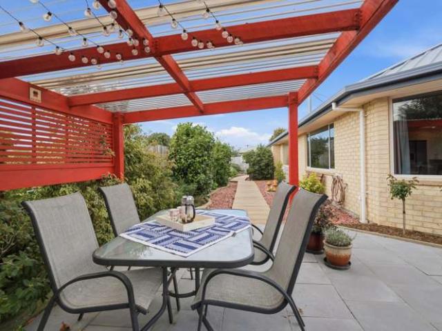 House for sale in Charing Cross, Canterbury