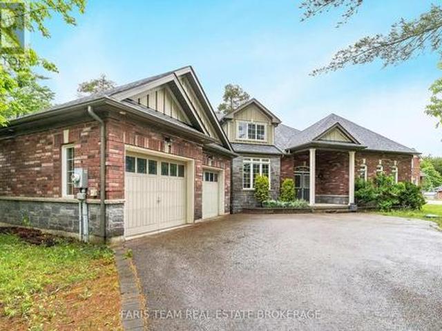 House for sale in Oro-medonte, Ontario
