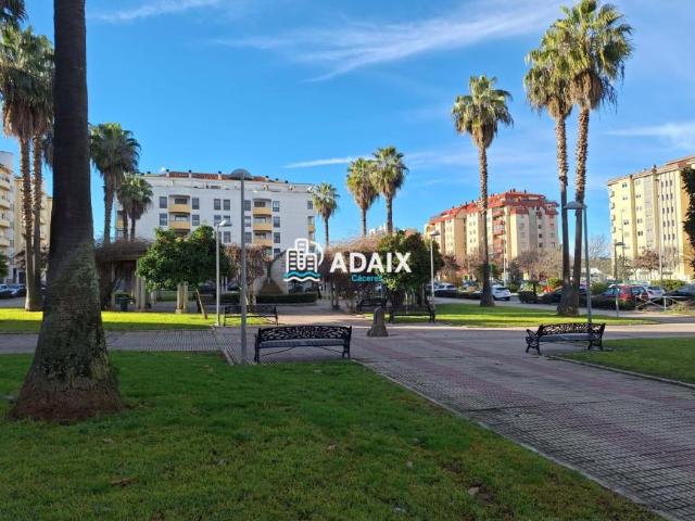 Apartamento en venta en Cáceres, Extremadura