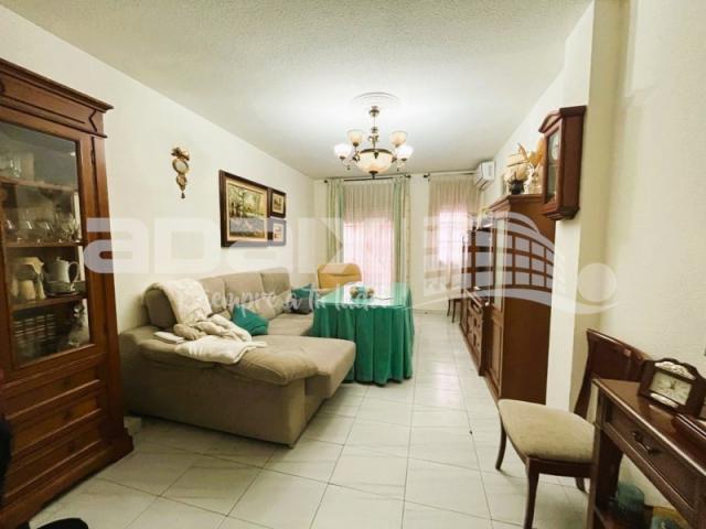 Apartamento en venta en Lucena