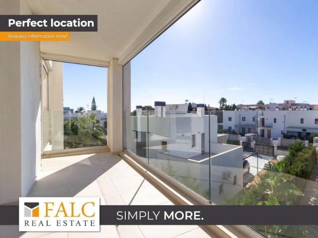Apartamento en venta en Cala Marçal, Migjorn