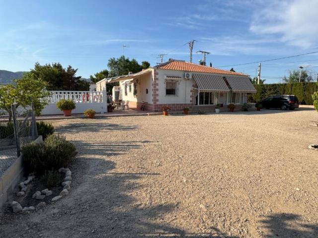 Casa en venta en Albatera