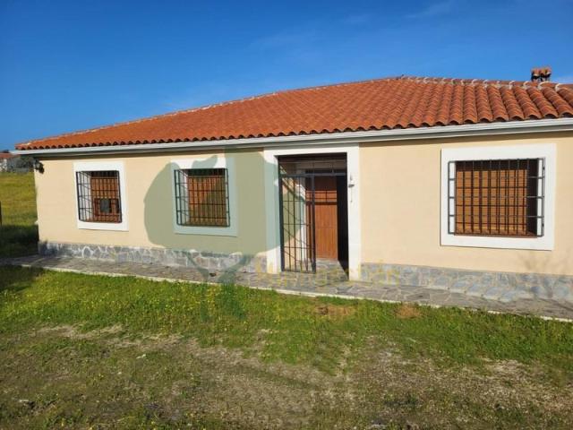 Casa en venta en Arroyo De La Luz, Extremadura