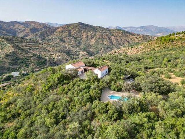 Casa en venta en Las Encinillas, La Axarquía