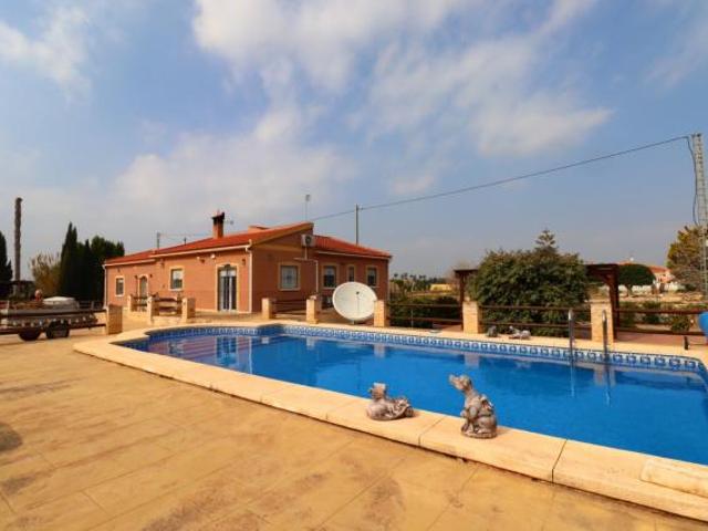 Casa en venta en Daya Vieja