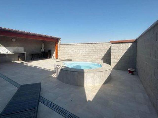 Casa en venta en Pla d'Urgell, Catalunya