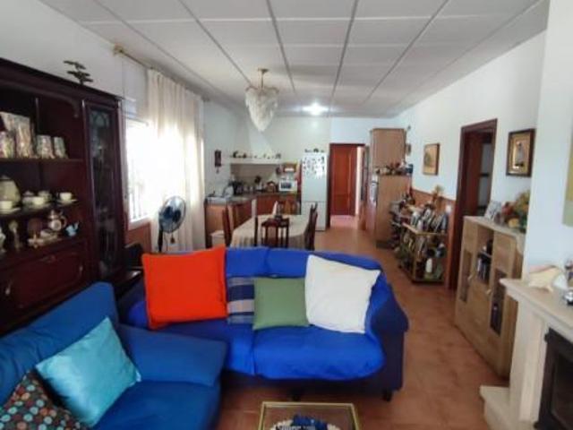 Casa en venta en La Carlota, Andalucía