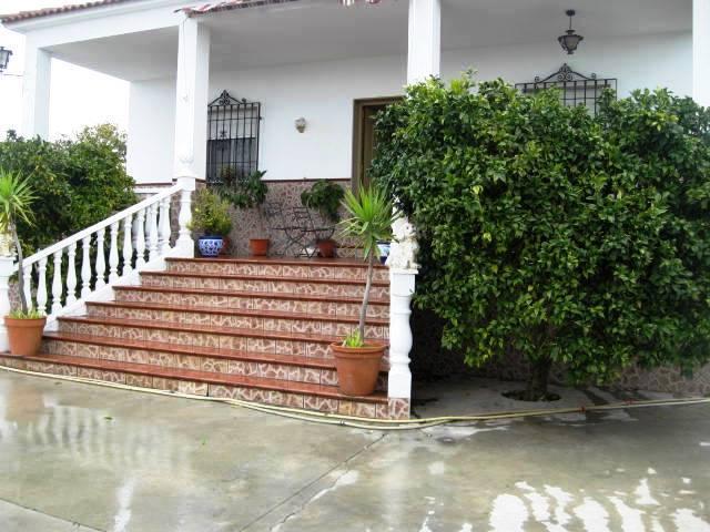 Casa en venta en Santaella, Andalucía