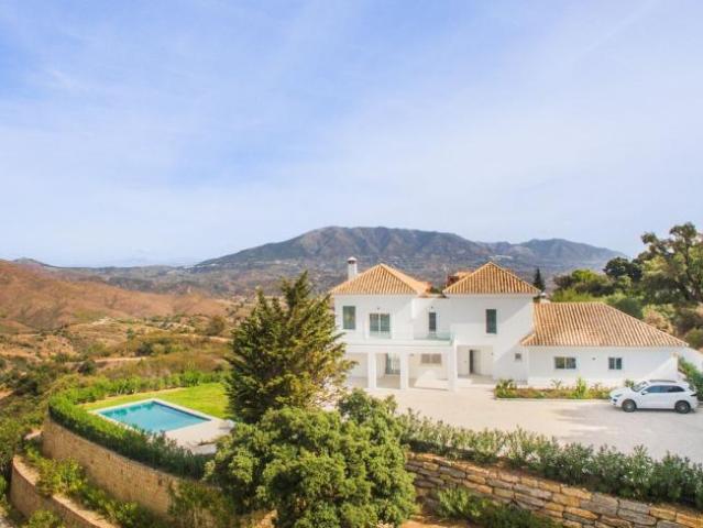 Casa en venta en La Mairena, Sierra de las Nieves
