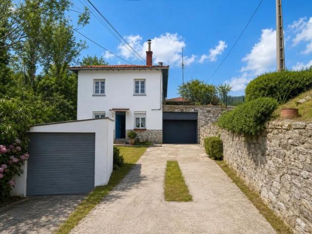 Casa en venta en Matallana de Torío