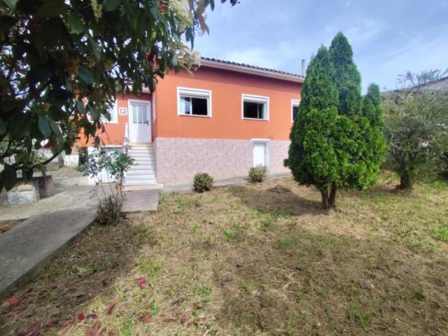 Casa en venta en Praúa, Pravia