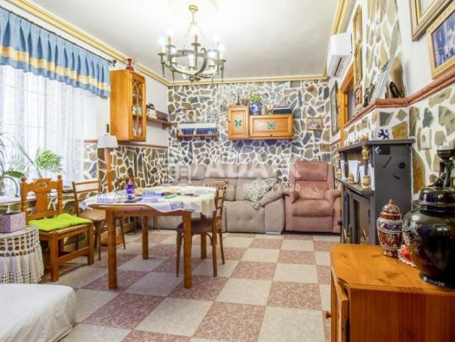 Casa en venta en Centro Histórico, Úbeda