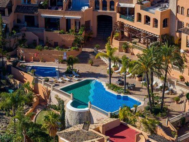 Ático en venta en Nueva Andalucía, Costa del Sol Occidental