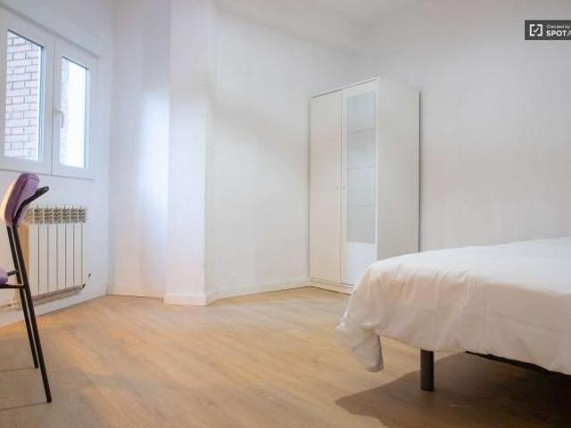 Habitación en alquiler en Alcalá De Henares, Distrito I