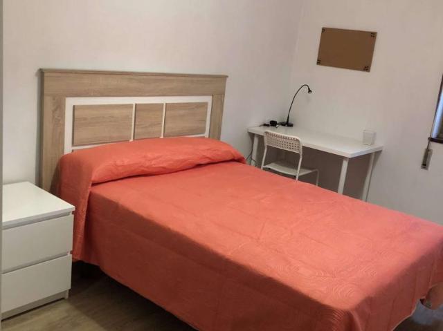 Habitación en alquiler en Oviedo, Asturias