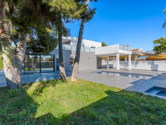 Chalet en venta en Dehesa de Campoamor, el Baix Segura / La Vega Baja