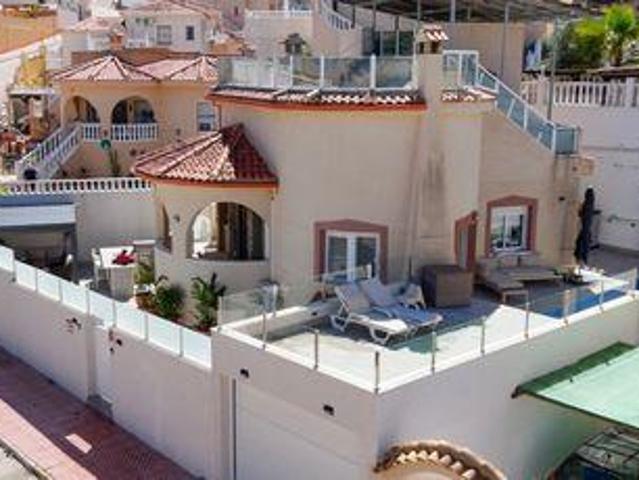 Chalet en venta en Quesada, Jaén