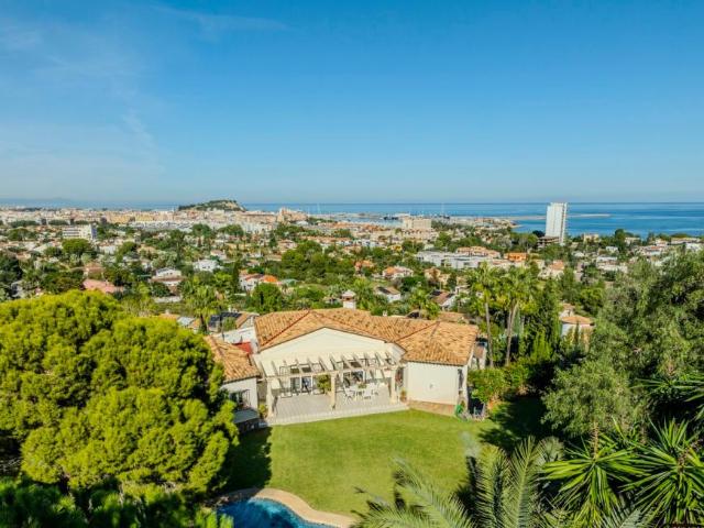 Chalet en venta en la Marina Alta, Valencia