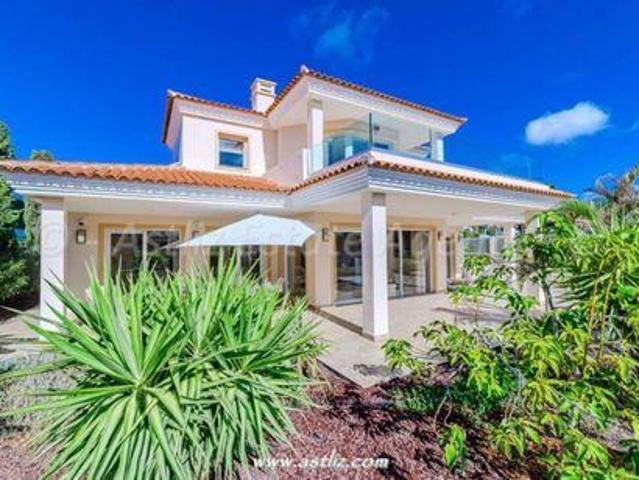 Chalet en venta en La Caleta, Adeje