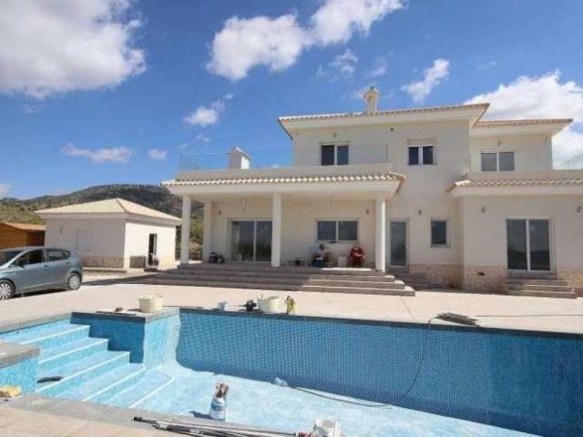 Chalet en venta en Cases del Pi, el Vinalopó Mitjà / El Vinalopó Medio