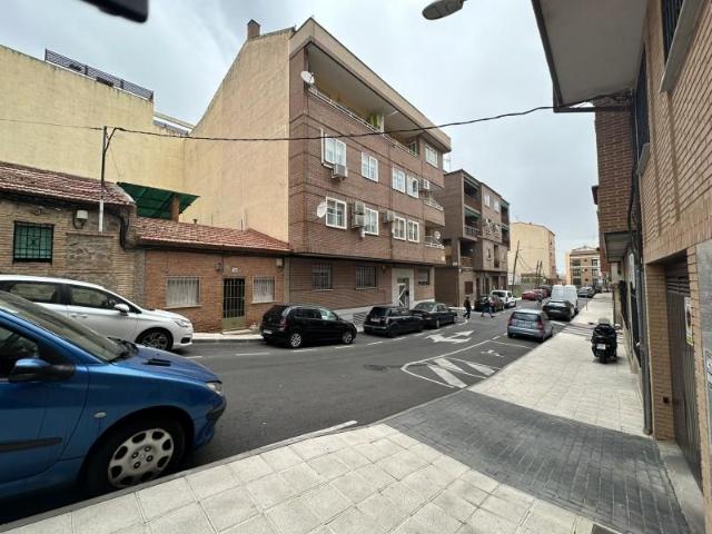 Chalet en alquiler en Santa Bárbara, Toledo