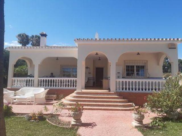 Chalet en venta en Urbanización Valle Mar, La Axarquía