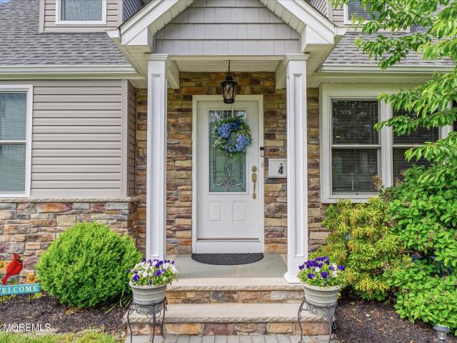 House for sale in East Brunswick, New Jersey