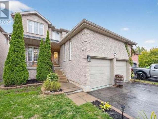 House for sale in Barrie, Ontario