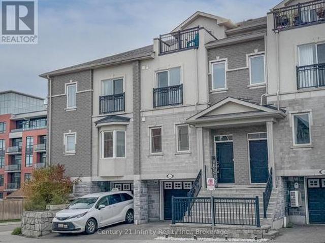 House for sale in Whitby, Golden Horseshoe