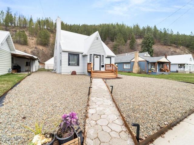 House for sale in Shoshone, Idaho